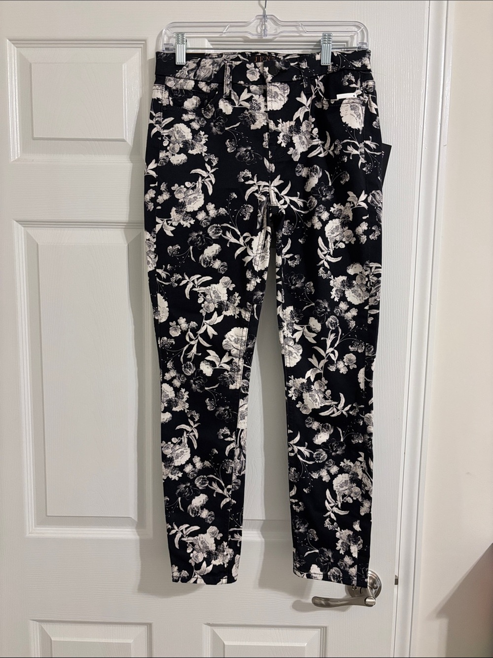 Black Floral Skinny Pants - Women